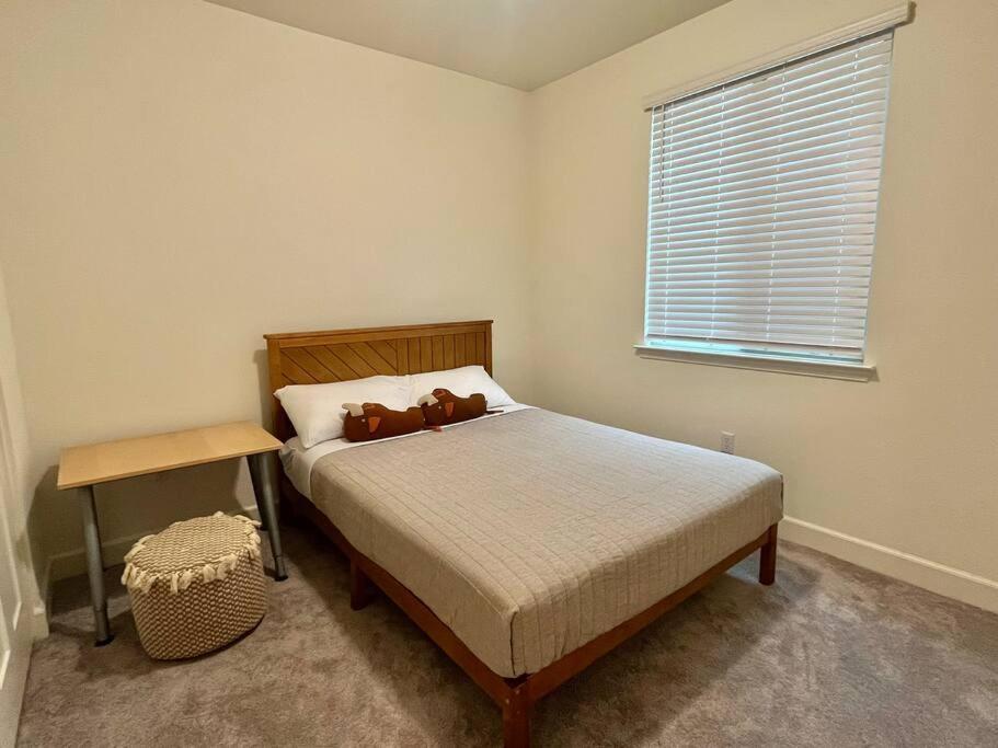 Brand-New, Beautiful & Stylish Home In Sacramento! Eksteriør billede