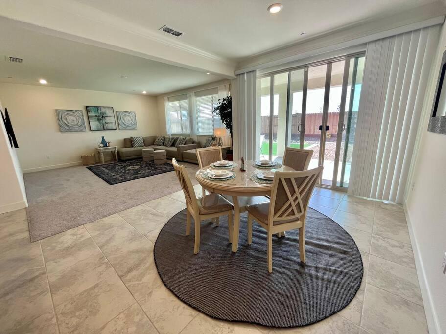 Brand-New, Beautiful & Stylish Home In Sacramento! Eksteriør billede